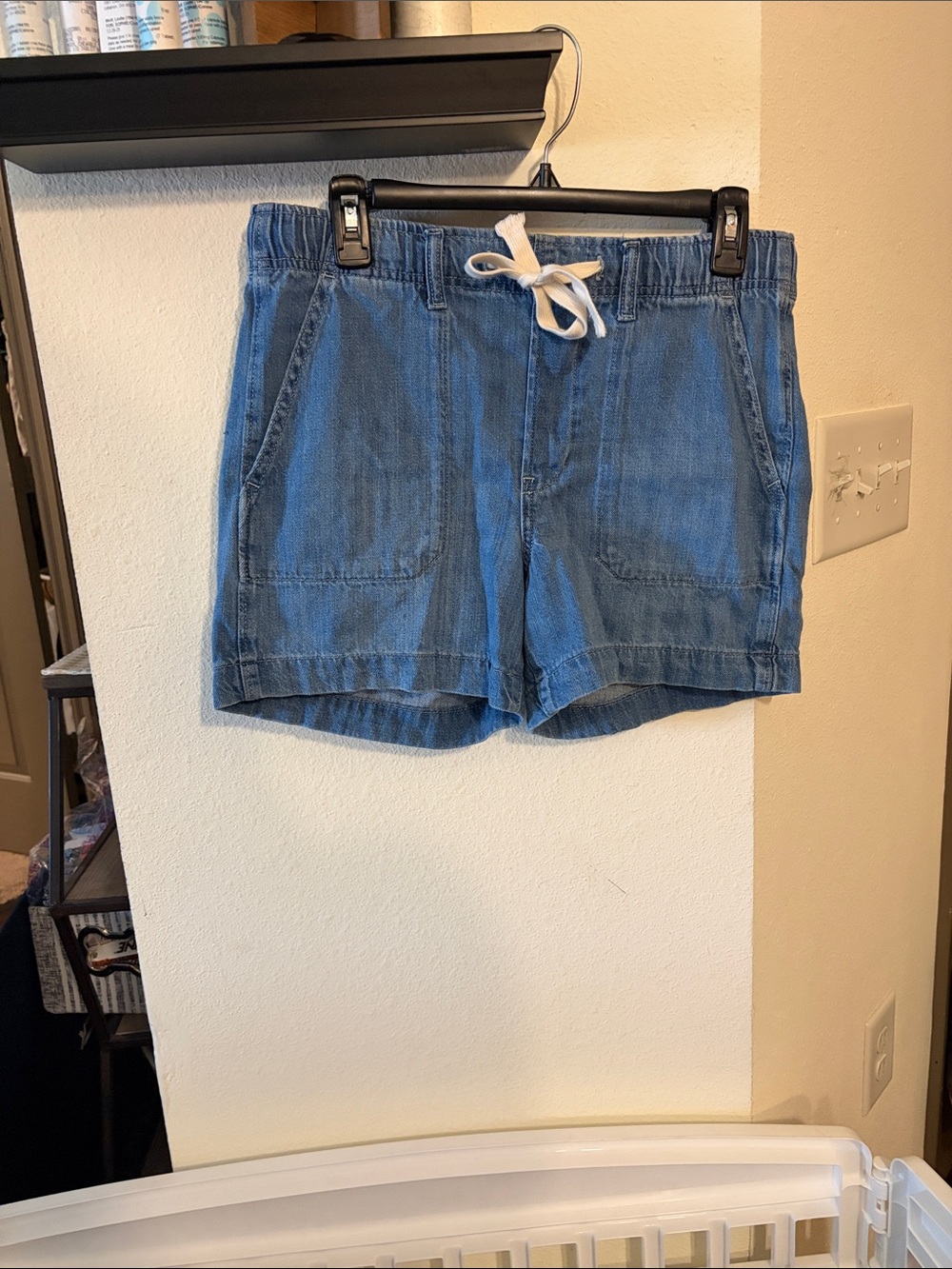 Women’s Casual Blue Drawstring Denim Shorts